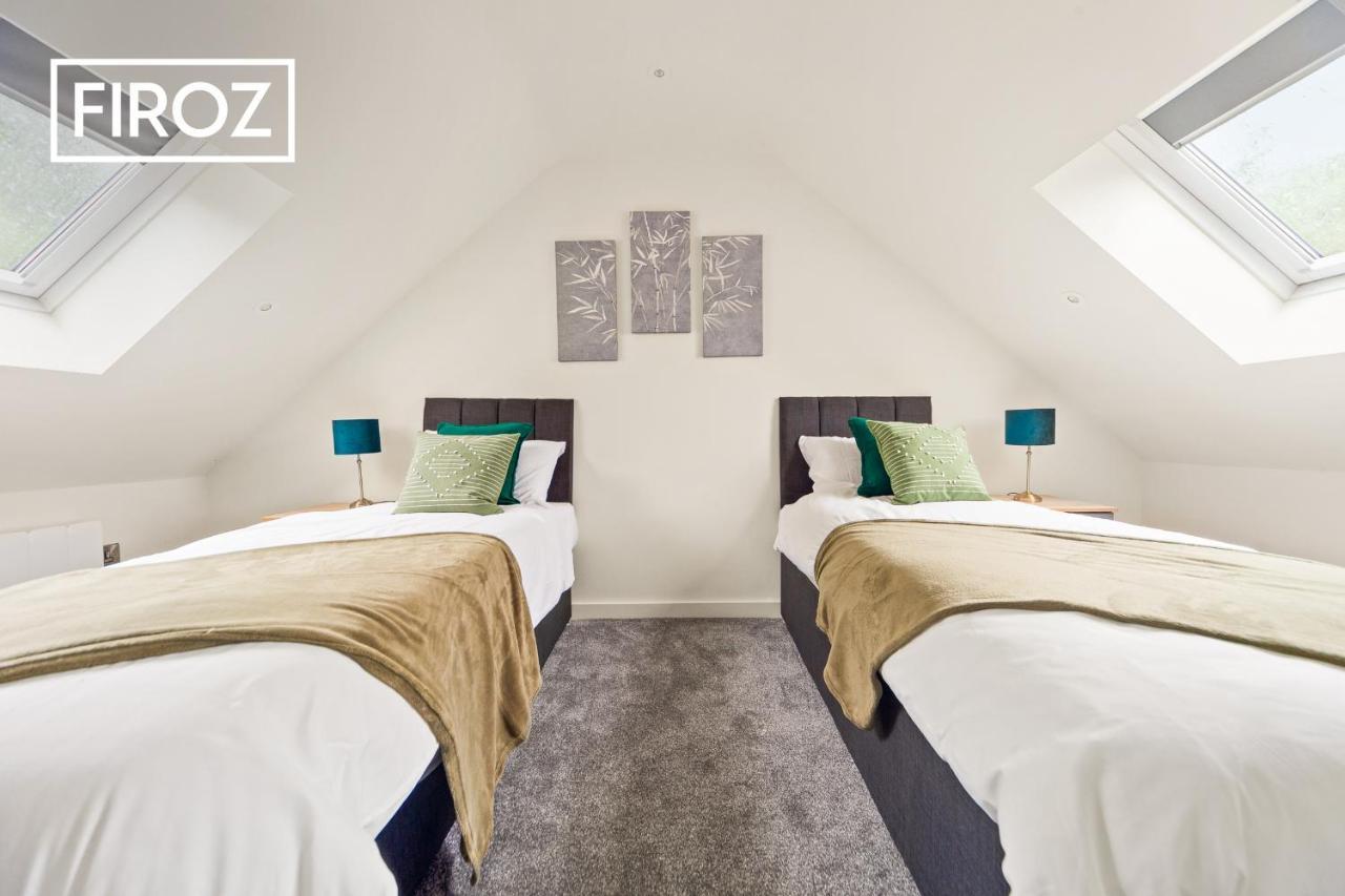 Spacious 4 Bedroom 3 Bath House For Families & Contractors With Free Parking, Fast Wi-Fi & Netflix By Firoz Property Management Leeds  Eksteriør bilde