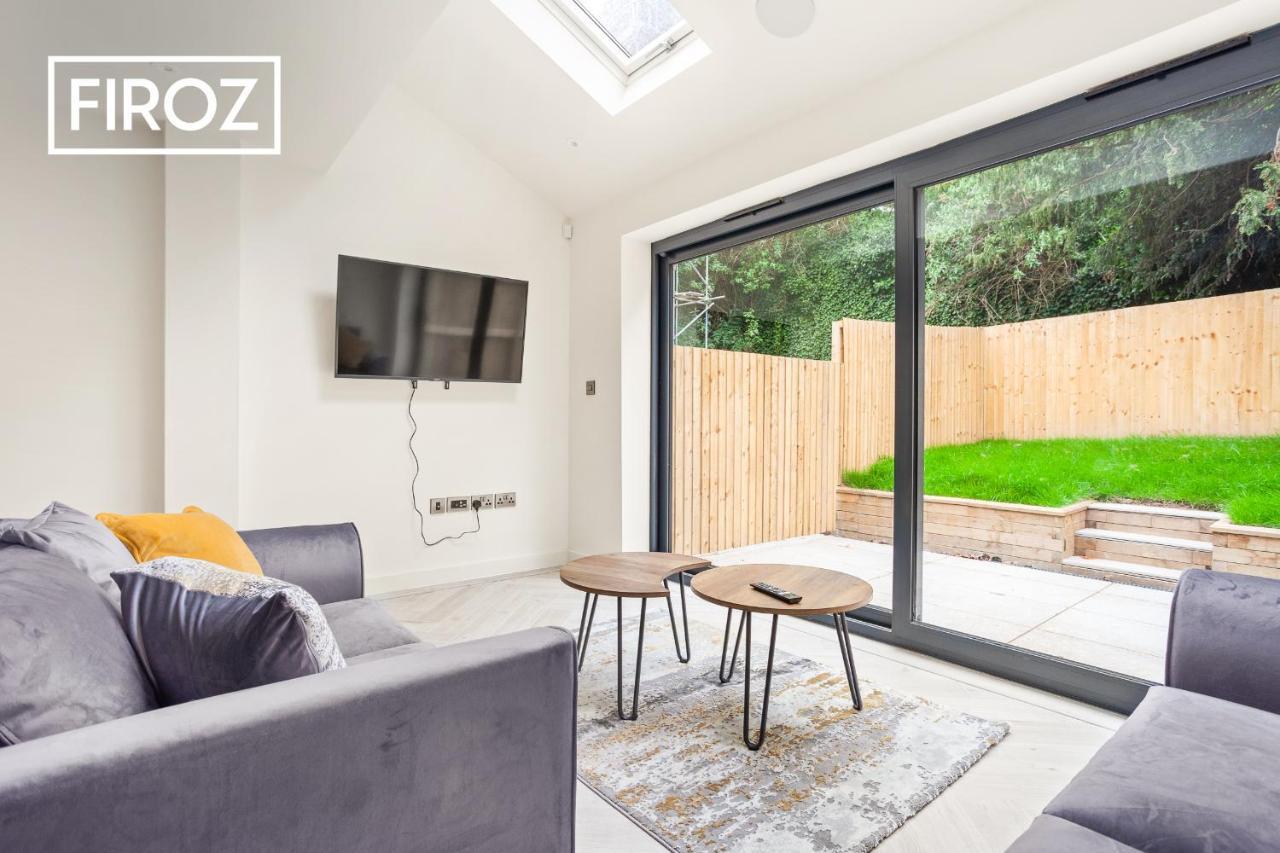 Spacious 4 Bedroom 3 Bath House For Families & Contractors With Free Parking, Fast Wi-Fi & Netflix By Firoz Property Management Leeds  Eksteriør bilde